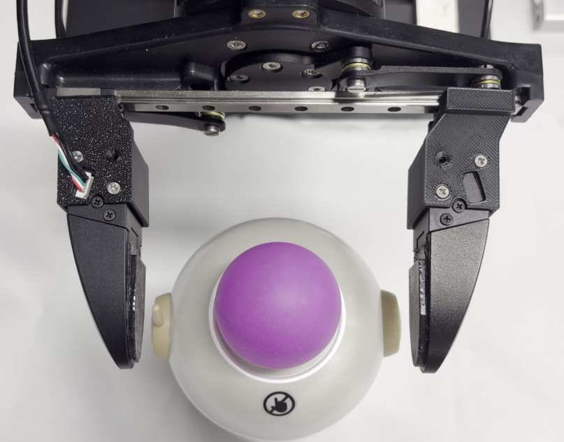 Seeing Touch from Motion: A Unified Modality-Aware Visuo-Tactile Policy with Tactile Motion Correlation Figure 1